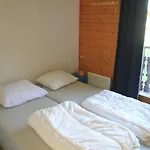 Spacious In Шатель