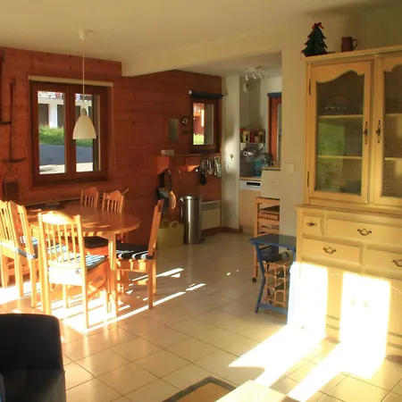 Апартаменты Spacious In
